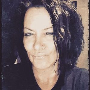 Meet your Posher, Leann